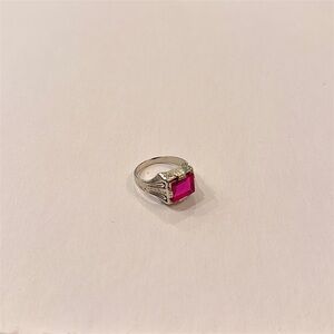 Red lab grown ruby ring. Ring is pure white gold 15k